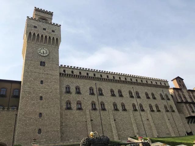 鍙版咕瀛﹀瓙鐮斿,鍙版咕闈掑勾鐮斿