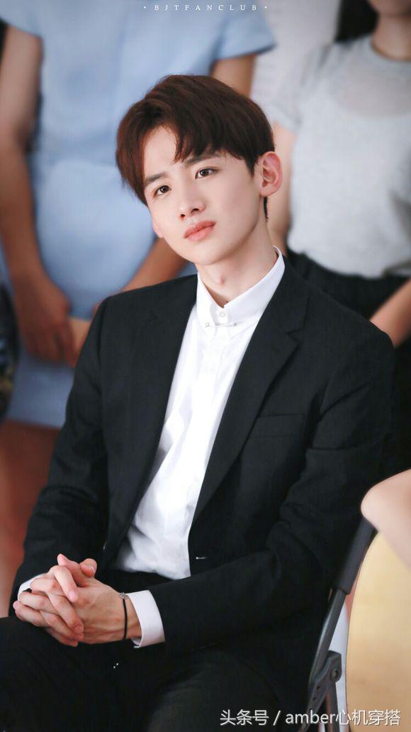 花痴颜值盘点，他们的眼睛里有星星？