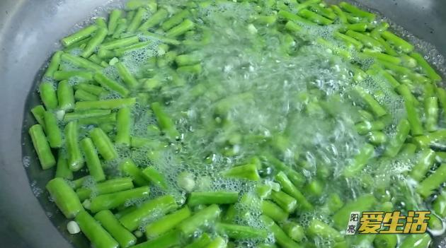 夏天凉拌豆角的做法,四川凉拌四季豆角的家常做法大全