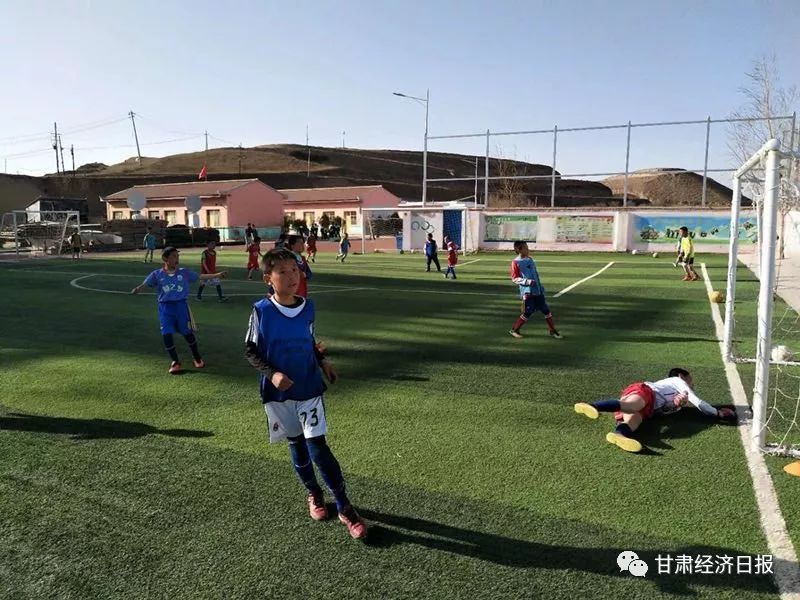 鐢樿們澶у北閲岀殑瓒崇悆,鐢樿們澶у北閲岀殑鏁呬簨