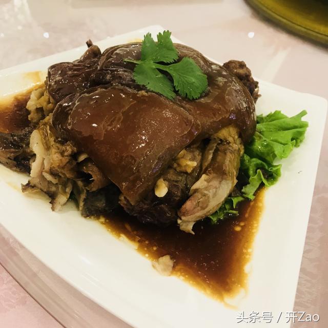 沈阳婚宴酒店预订哪家靠谱,沈阳皇冠假日酒店婚宴价格