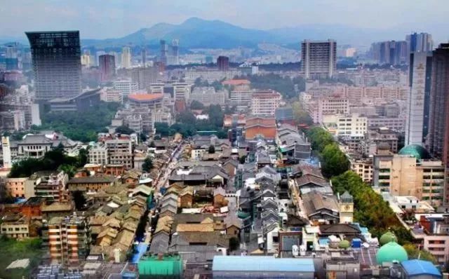 昆明80年代老街,昆明最大的跳蚤市场