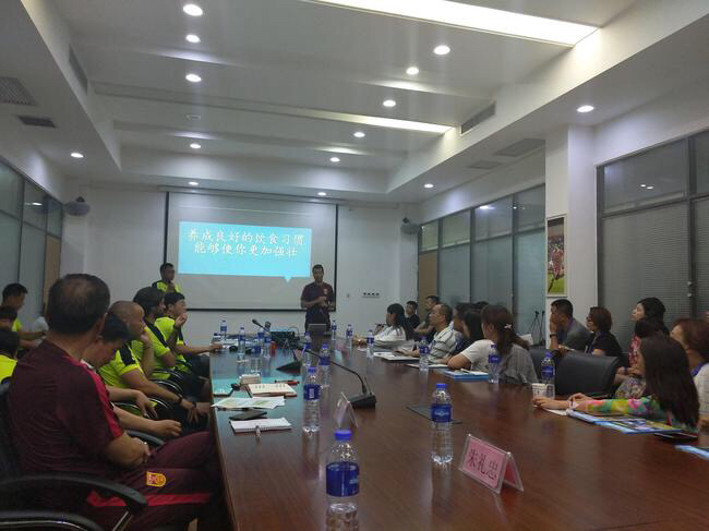 国字号训练营向家长开放公布邮箱有问题随时反映