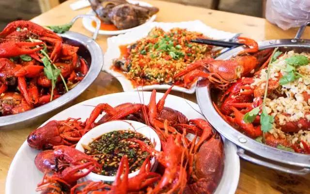 成都龙虾最好吃的地方,五一成都必吃网红龙虾馆推荐