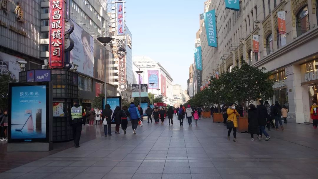 上海旅游必去建筑,时光之旅上海马戏城