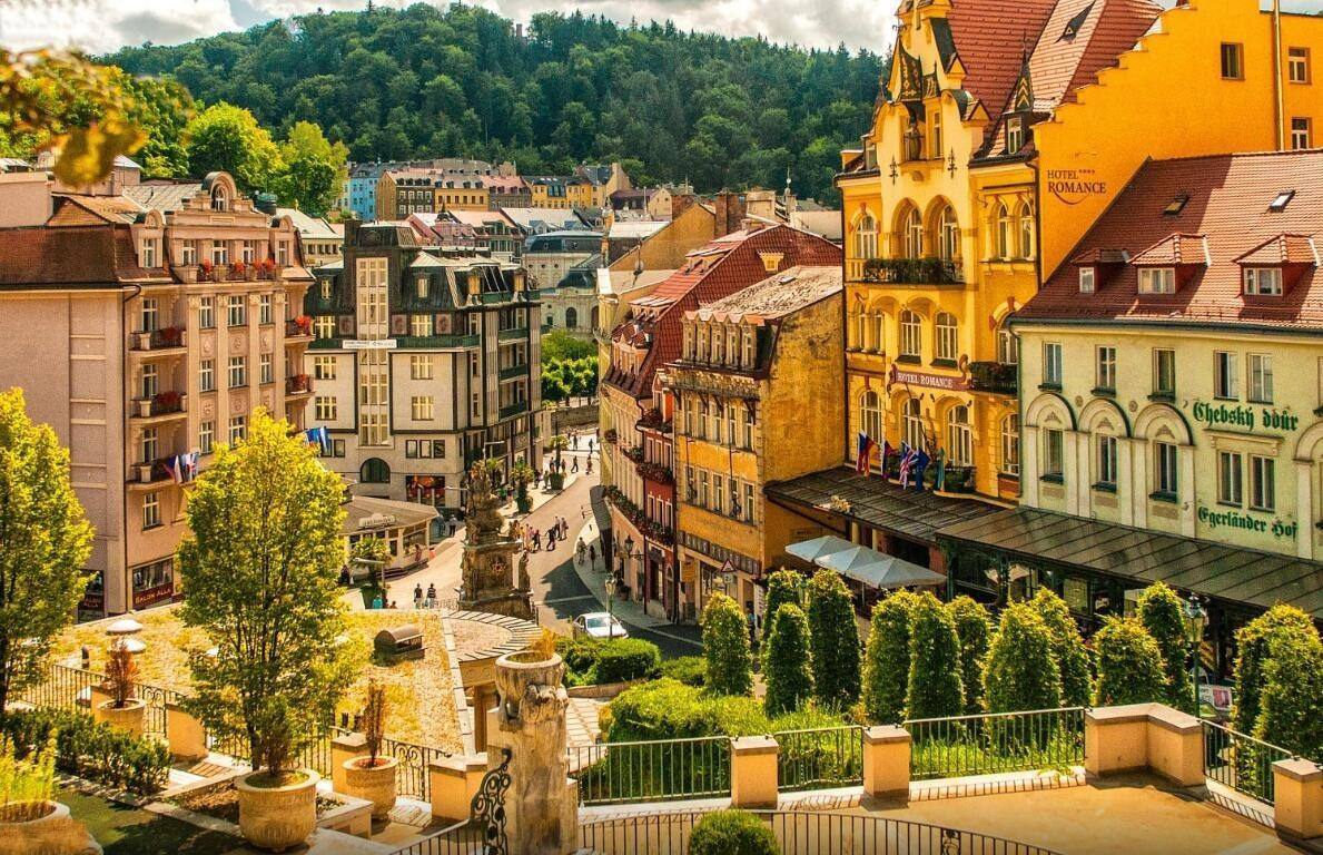 捷克斯洛伐克庆祝五一劳动节,斯洛伐克建交多少周年