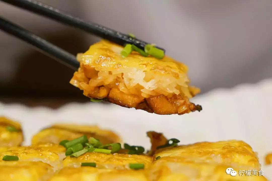 这家店很“丑”,还有一碗脏脏面