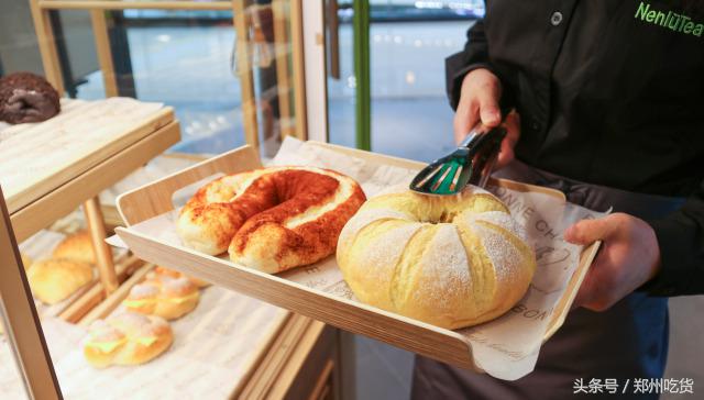 太虐了!520开业还买一送一?!郑州这家店不要太嚣张!