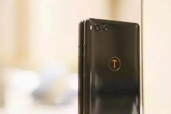 坚果r1现在最低价,锤子坚果r1512g版二手