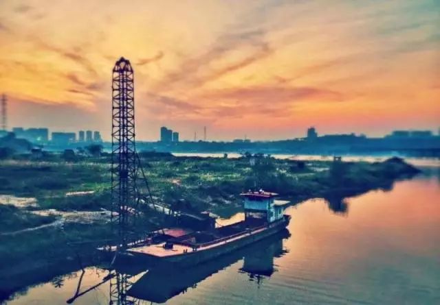 确认过眼神我遇见对的人的表情,确认过眼神我遇上对的人什么梗