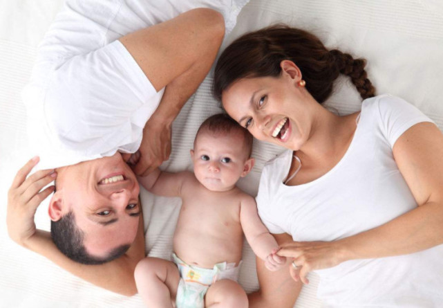 产后第一次洗头应该注意些什么,产后第一次来生理期需要注意什么