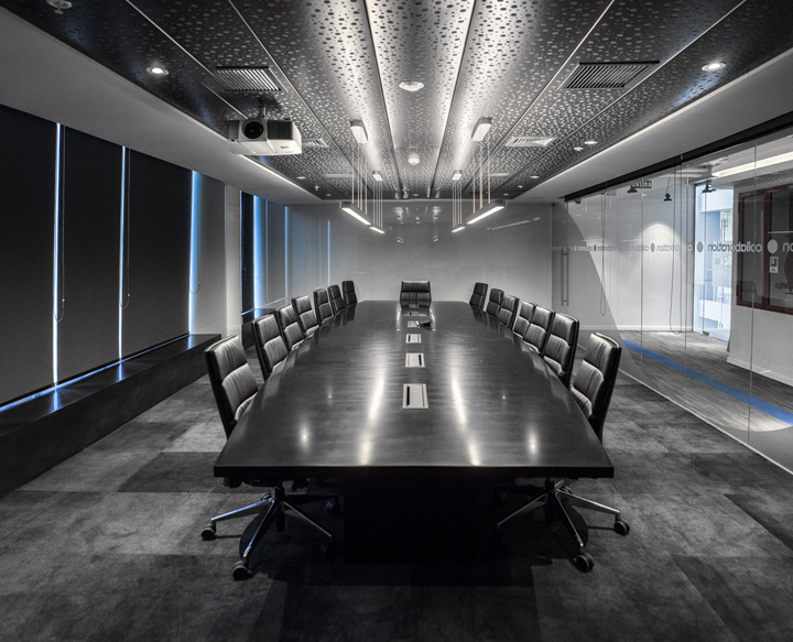 阿迪达斯速度与激情,速度与激情10阿迪达斯