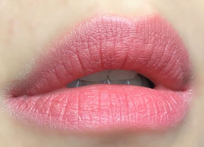 这个牌子出什么都火到断货,女生必须入一个