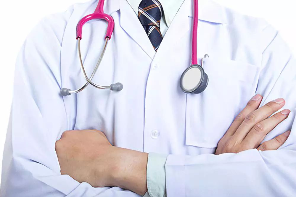 文盲不可怕就怕瞎说话,文盲和医盲的区别