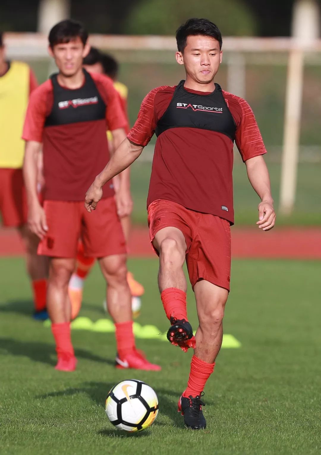 黄紫昌进4球视频,73分钟扳平比分替补上场的黄紫昌