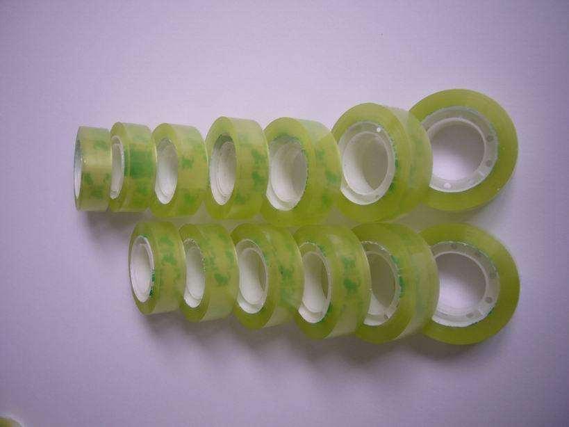 透明胶贴到的痕迹怎样清除干净,透明胶痕迹怎么快速去除