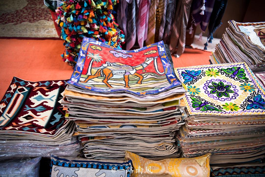 中国人到迪拜受欢迎吗,为什么要去迪拜买黄金