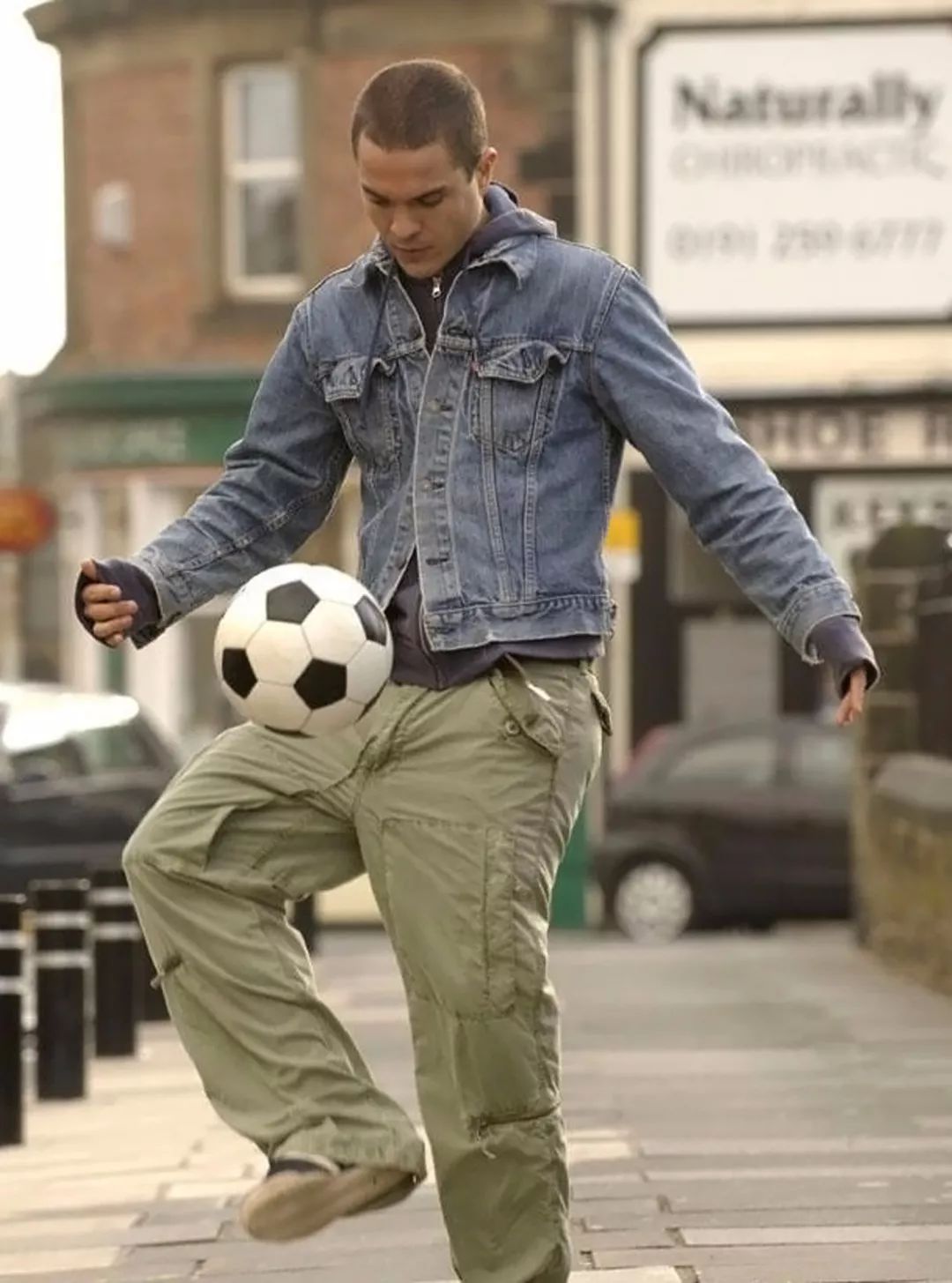 天下足球贝克汉姆成名球,天下足球绝对巨星系列贝克汉姆