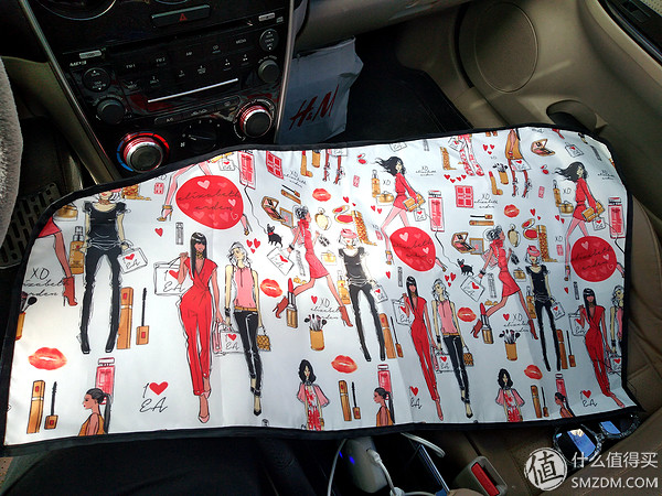 汽车遮阳帘最新款,好用又方便的汽车遮阳帘