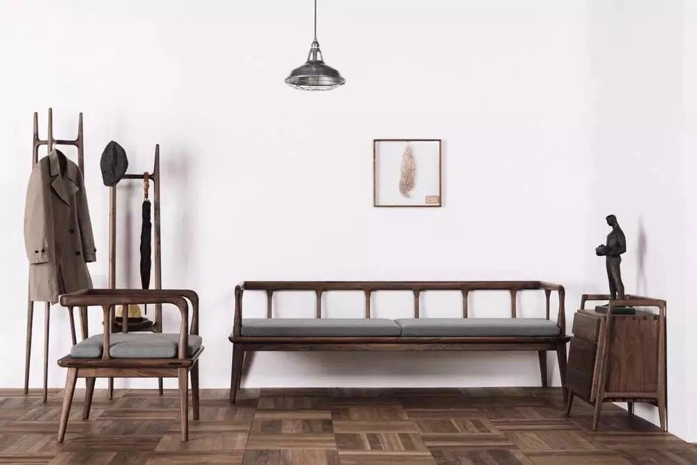 艾格家居全屋定制品牌是几线品牌,值得推荐的品牌家具