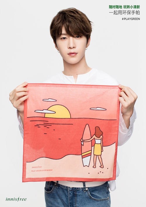 九子新海报好有型，虽然我超pick蔡徐坤，但这组明显小鬼赢了好嘛