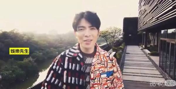 带有足球场的别墅,足球场别墅效果图