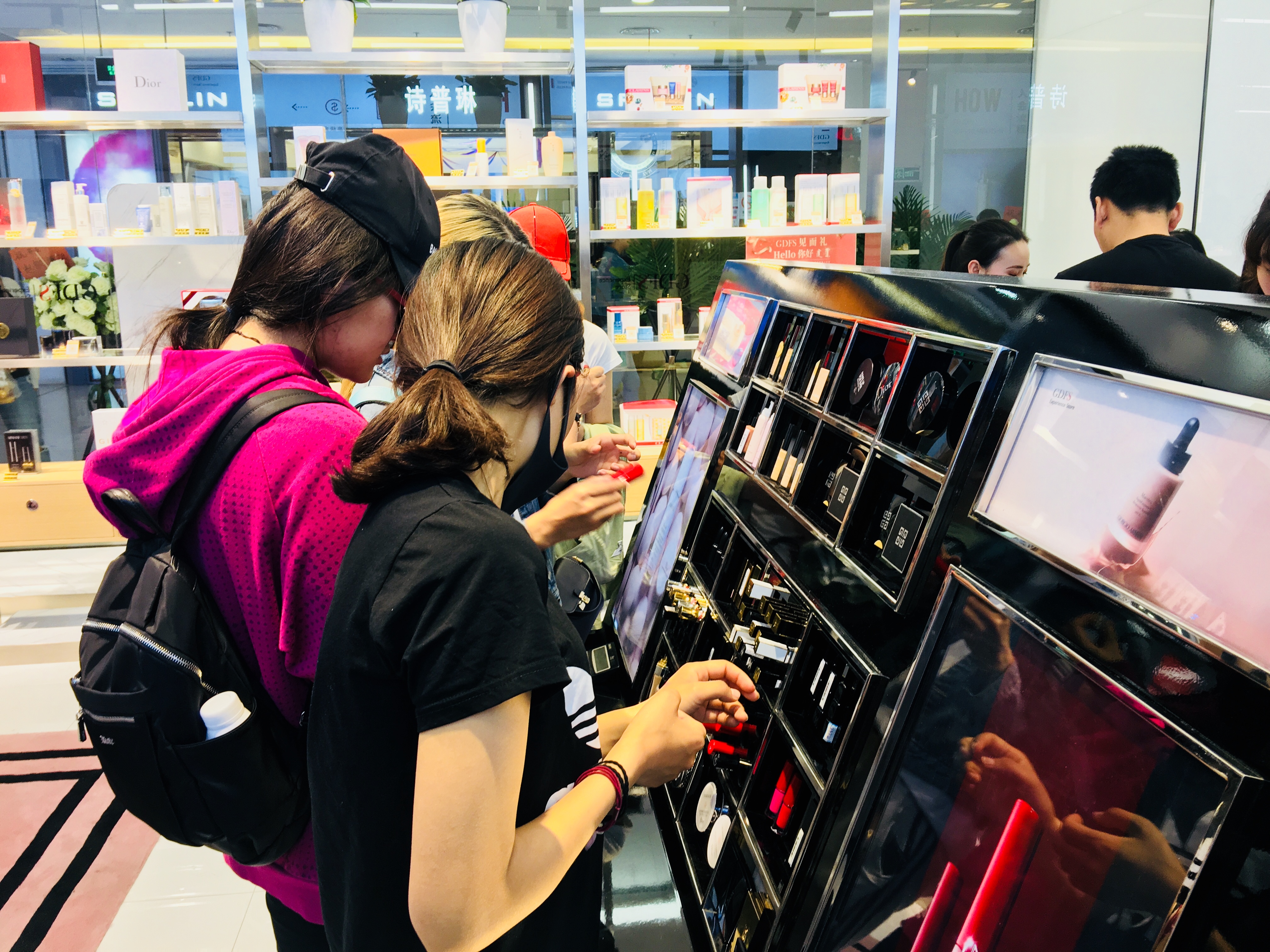 呼和浩特gdfs免税体验店,中国首家gdfs体验店