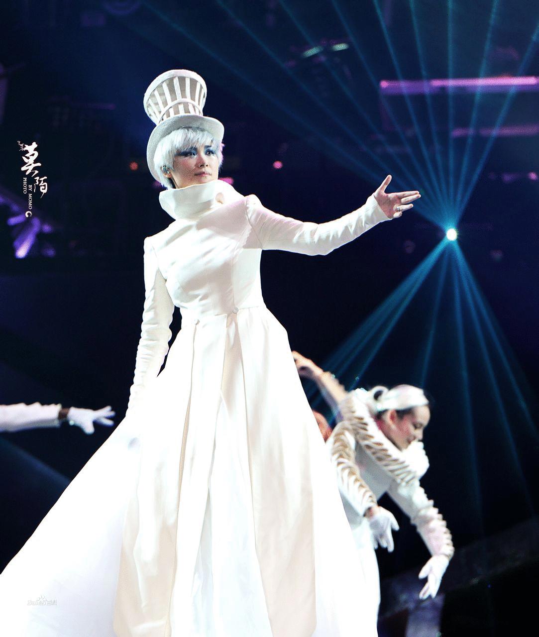 李宇春所有的综艺节目,李宇春四次春晚