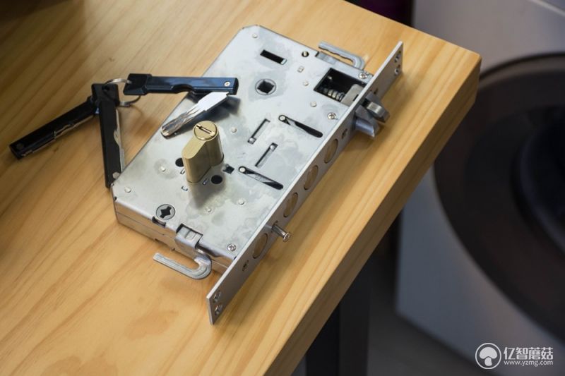 一步到位智能锁,青松沃德指纹锁nfc