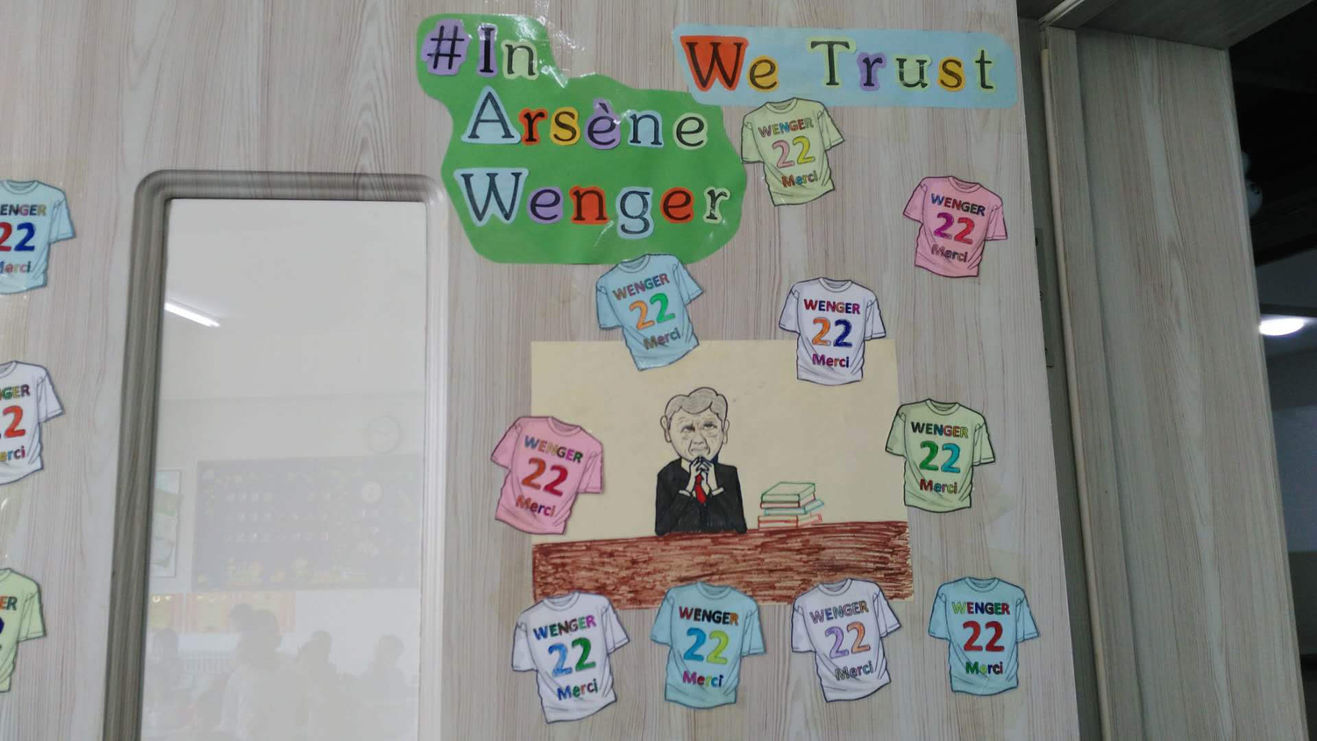 当欧冠决赛和长春马拉松时间撞车，一参赛的吉林英语老师致敬温格