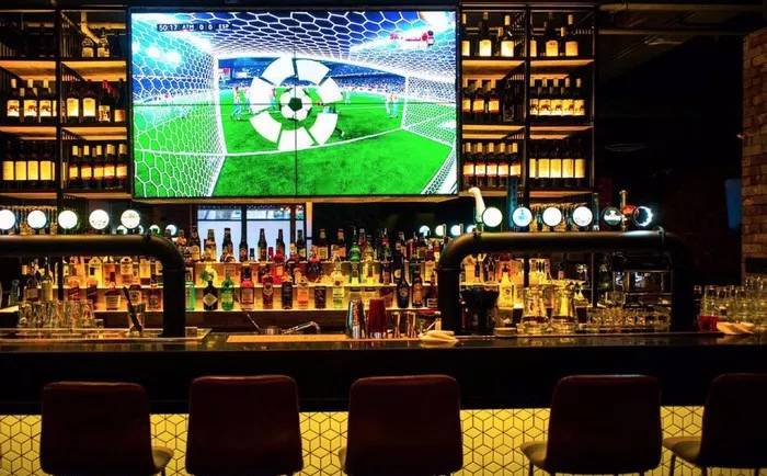 世界杯看球攻略图,又能看世界杯又能喝酒的地方
