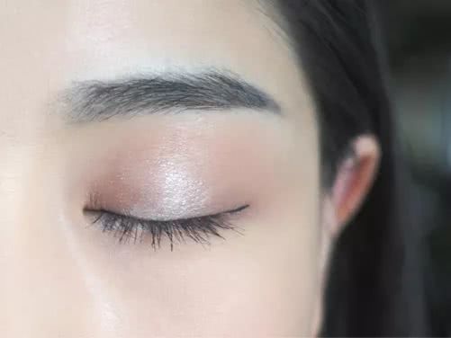 既好看又好用的眼影,5款眼影让眼妆更迷人