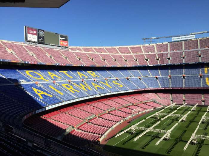 巴萨女足欧冠主场在诺坎普吗,巴萨主场诺坎普英文