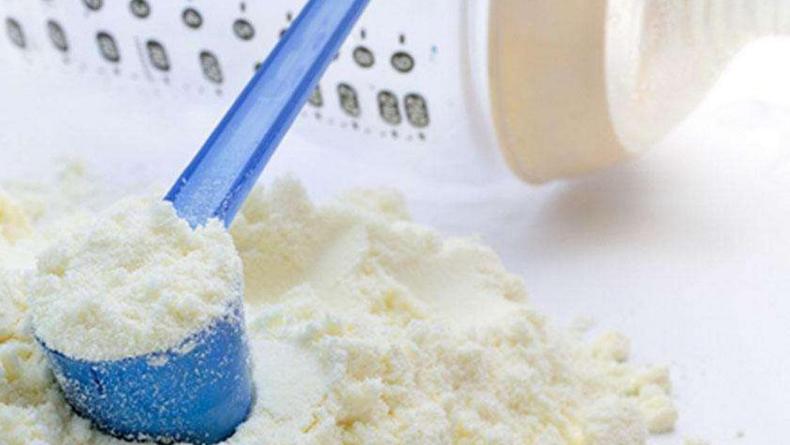 如何挑选儿童奶粉看配料表,如何挑选中老年奶粉看配料表