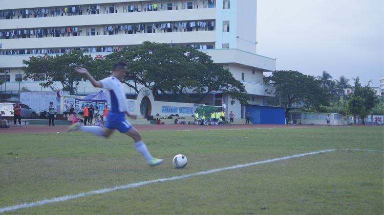 「“忠诚杯”足球赛」一球惜败虽败犹荣