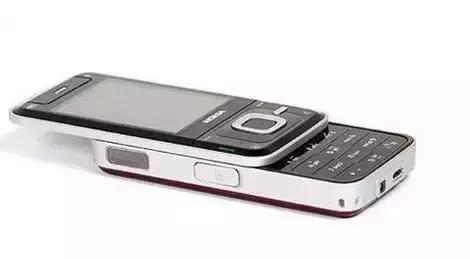 诺基亚n8愤怒的小鸟广告,诺基亚最新新品宣传