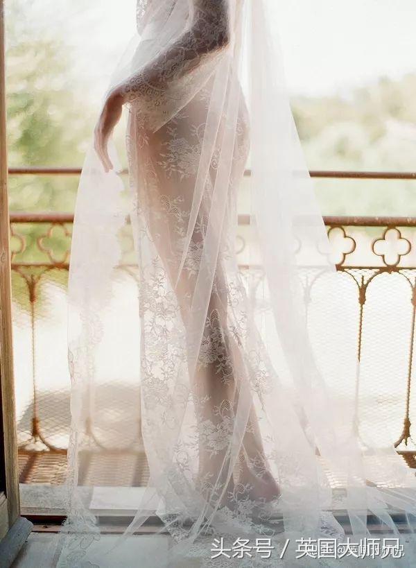 戴安娜纪梵希婚纱,纪梵希和梅根是什么关系