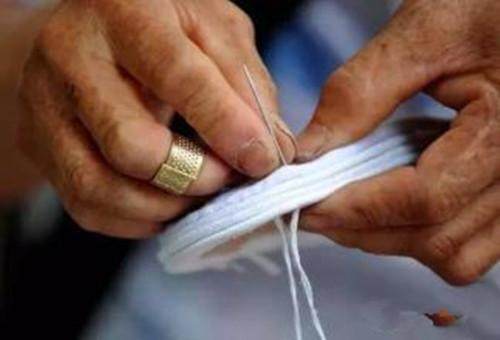 老布鞋里的乡村记忆,7080后的童年回忆农村生活老布鞋