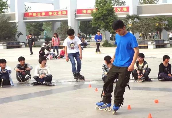 安徽阜阳五中学校好吗,阜阳五中是哪个镇