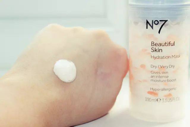 便宜实用泰国化妆品推荐,泰国化妆品购物必买清单视频