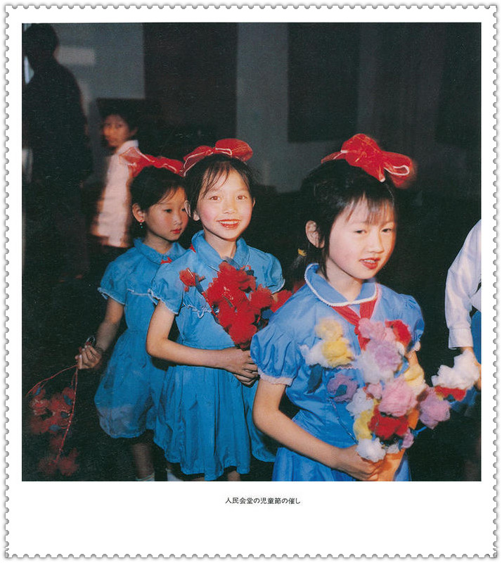 40张老照片带你走进60年代的上海,80年代老照片日本摄影师