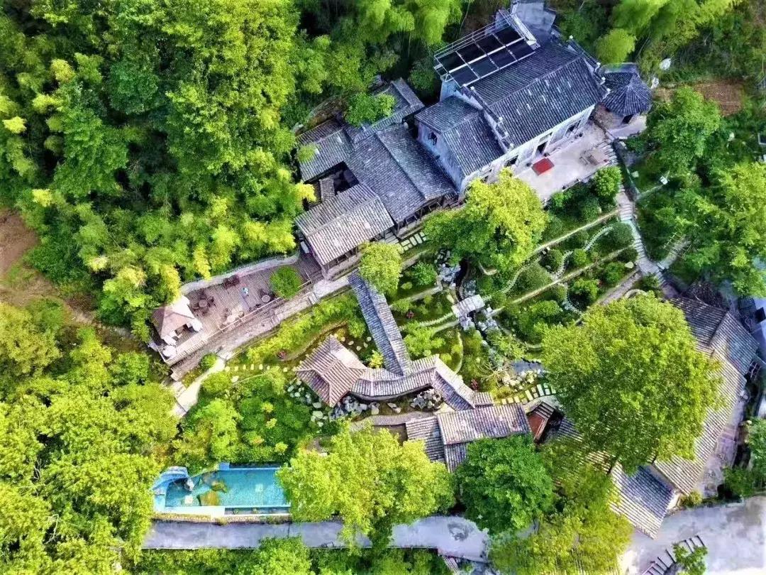 冬游黄山邂逅人间仙境,黄山边上的世外桃源