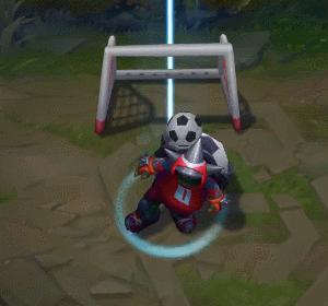 英雄联盟足球龙龟,英雄联盟盲僧踢人穿墙