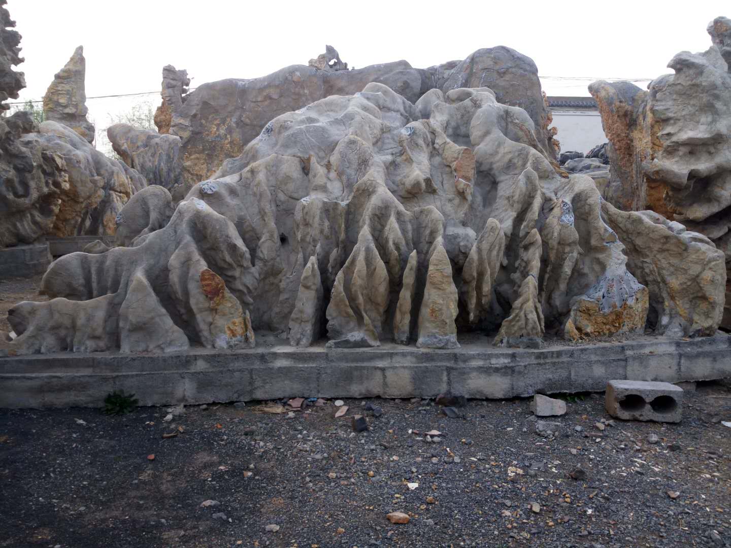 灵璧石怎么形成的,灵璧石是多少年前形成的