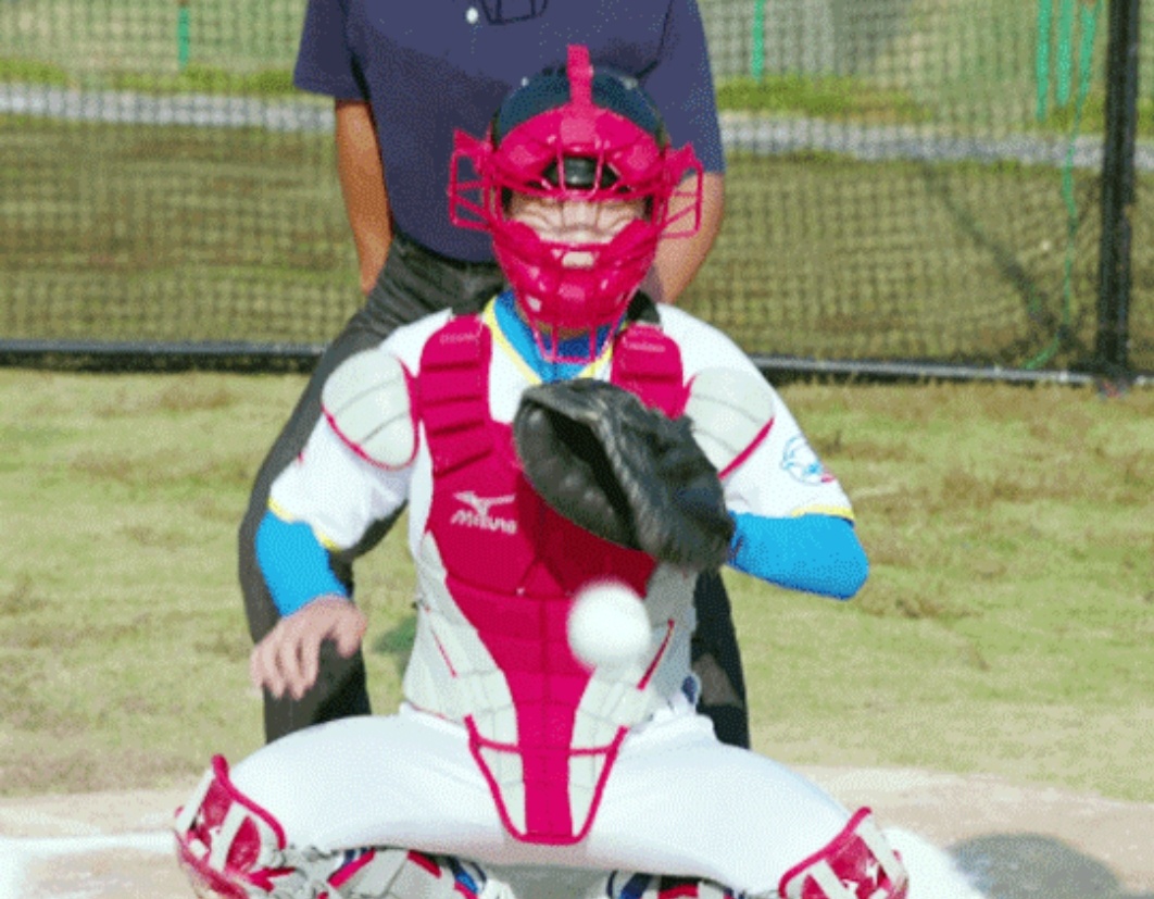 易烊千玺图片静态日常,易烊千玺运动风