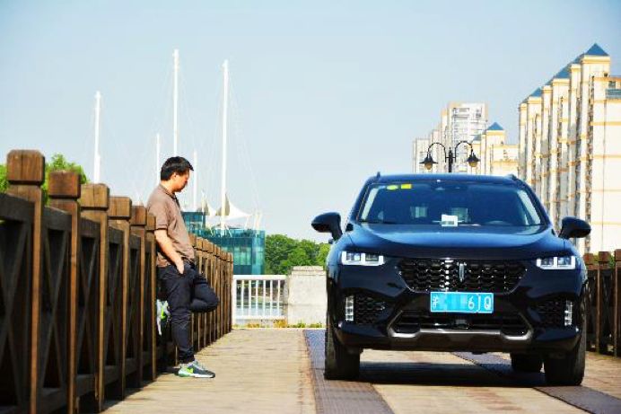 it精英男看上了平面模特,张江it男