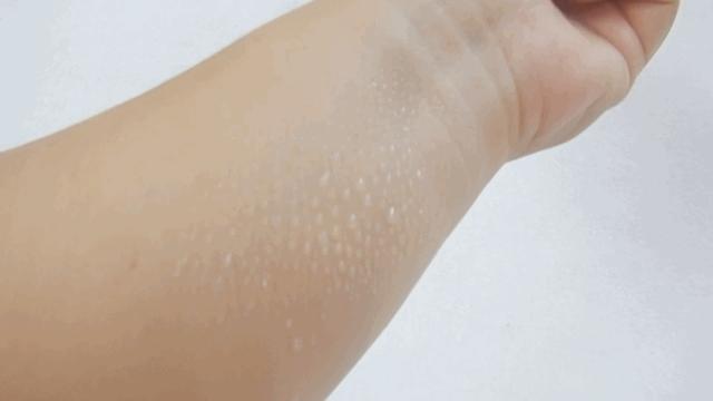 鸡肋还是王中王,我在普吉岛上把这10款网红防晒都试了个遍