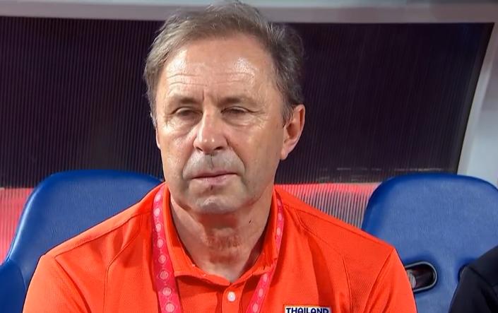 泰国点球漏判,中国vs泰国争议点球