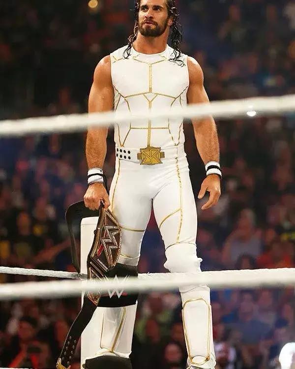 wwe罗曼雷恩斯的防弹衣,wwe美国职业摔角罗曼穿短袖