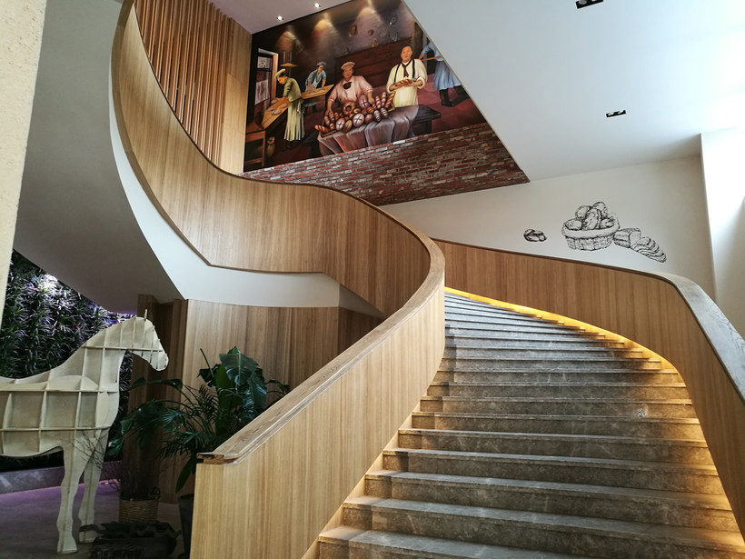 皇冠蛋糕工厂做什么,皇冠蛋糕工厂